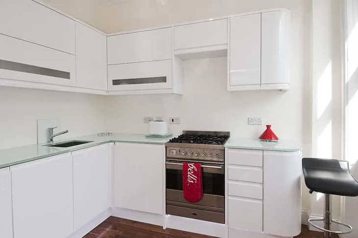 Flat Henniker Mews in Greater London