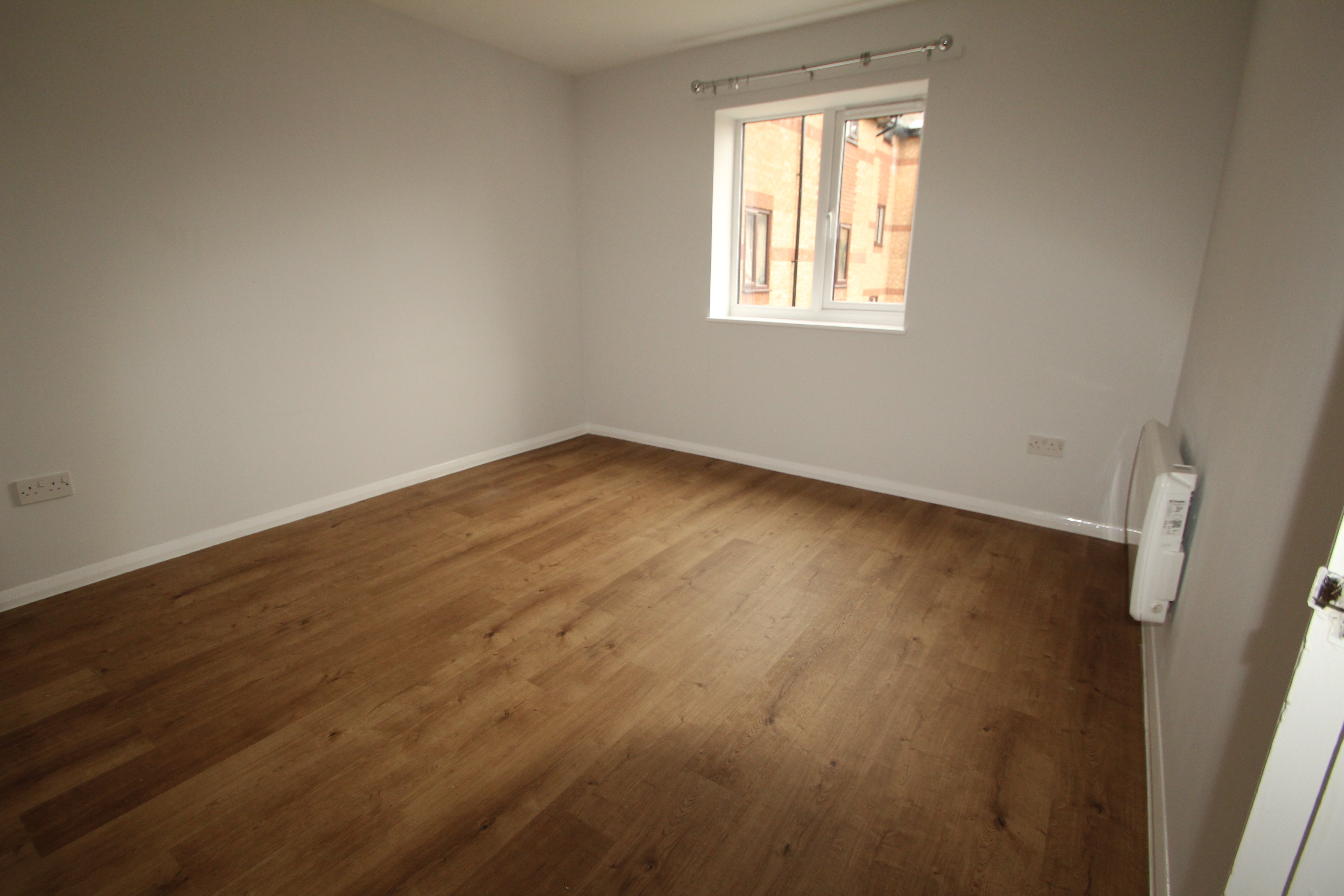 Flat Whitley Mead in Bristol
