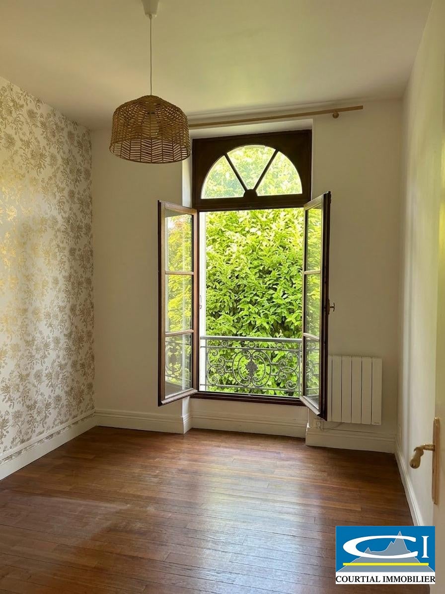 Flat Chemin des Petites Pierres in Tournon-sur-Rhône