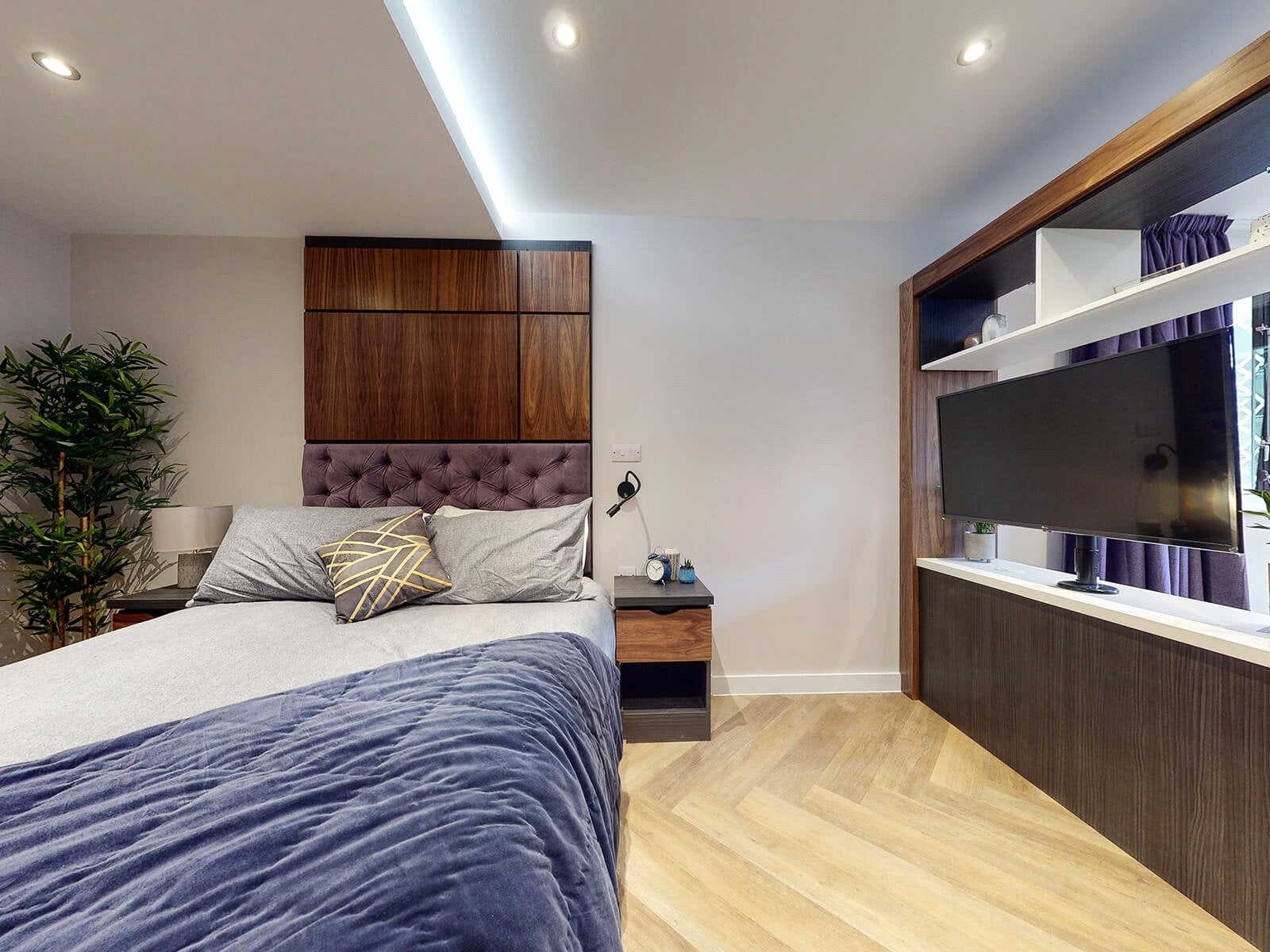 Flat Wade Lane in Leeds