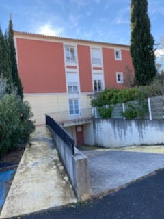 Appartement Avenue Du Val De Montferrand à Saint-Clément-de-Rivière