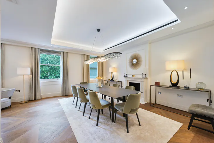 Flat Lowndes Square in City of Westminster