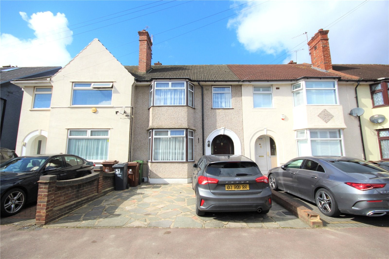 House Review Road in Greater London