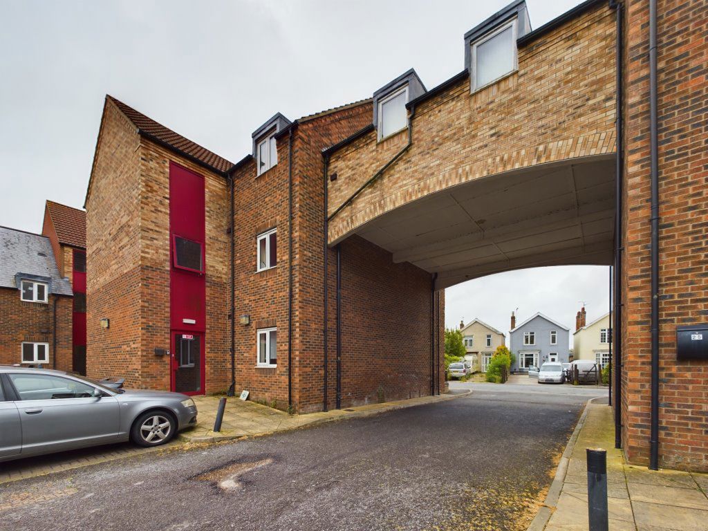 Flat Wyberton West Road in Boston