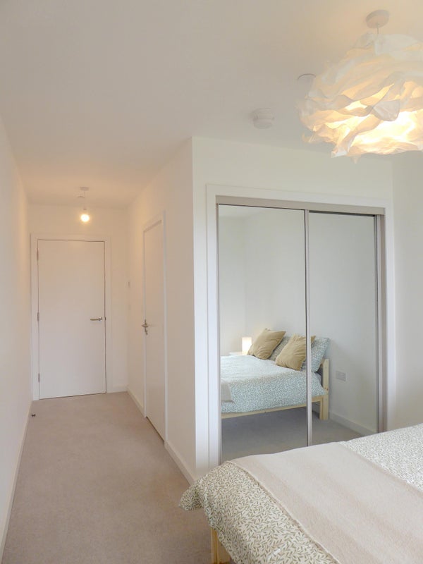 Room New Kent Road in Greater London