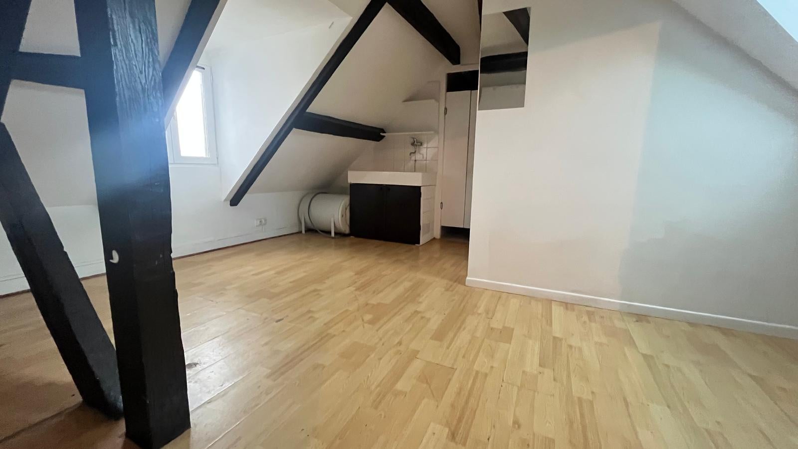 Appartement N 12 à La Queue-les-Yvelines
