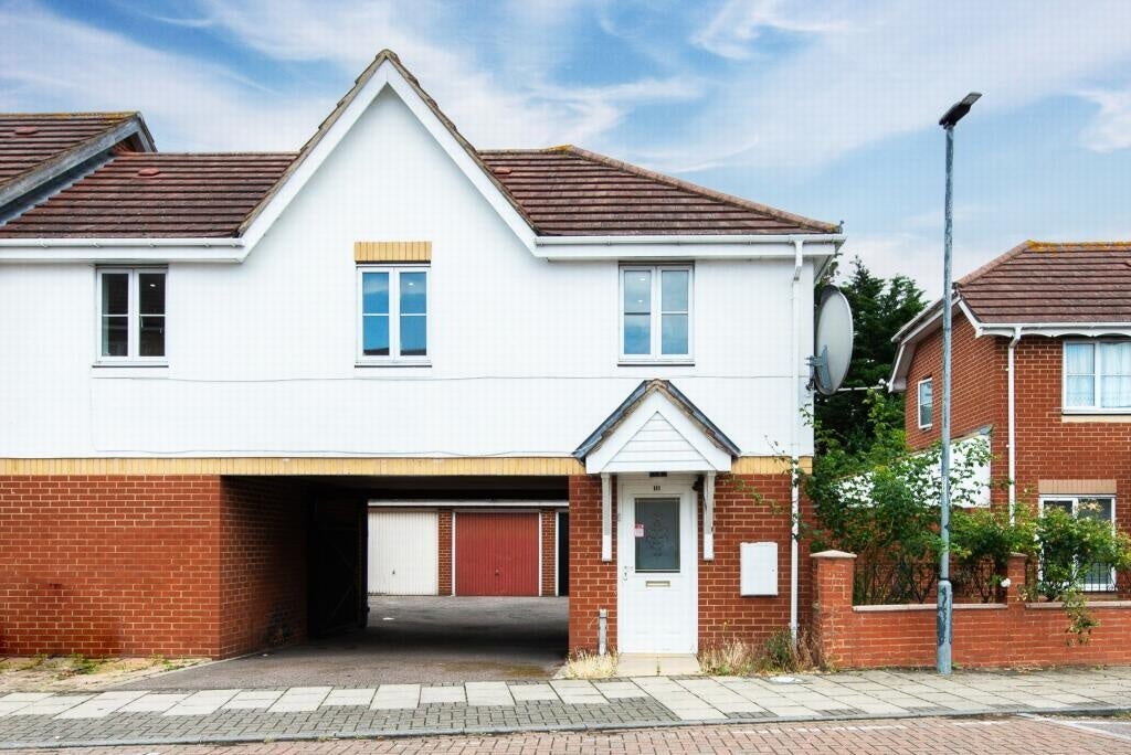 House Kentlea Road in Greater London