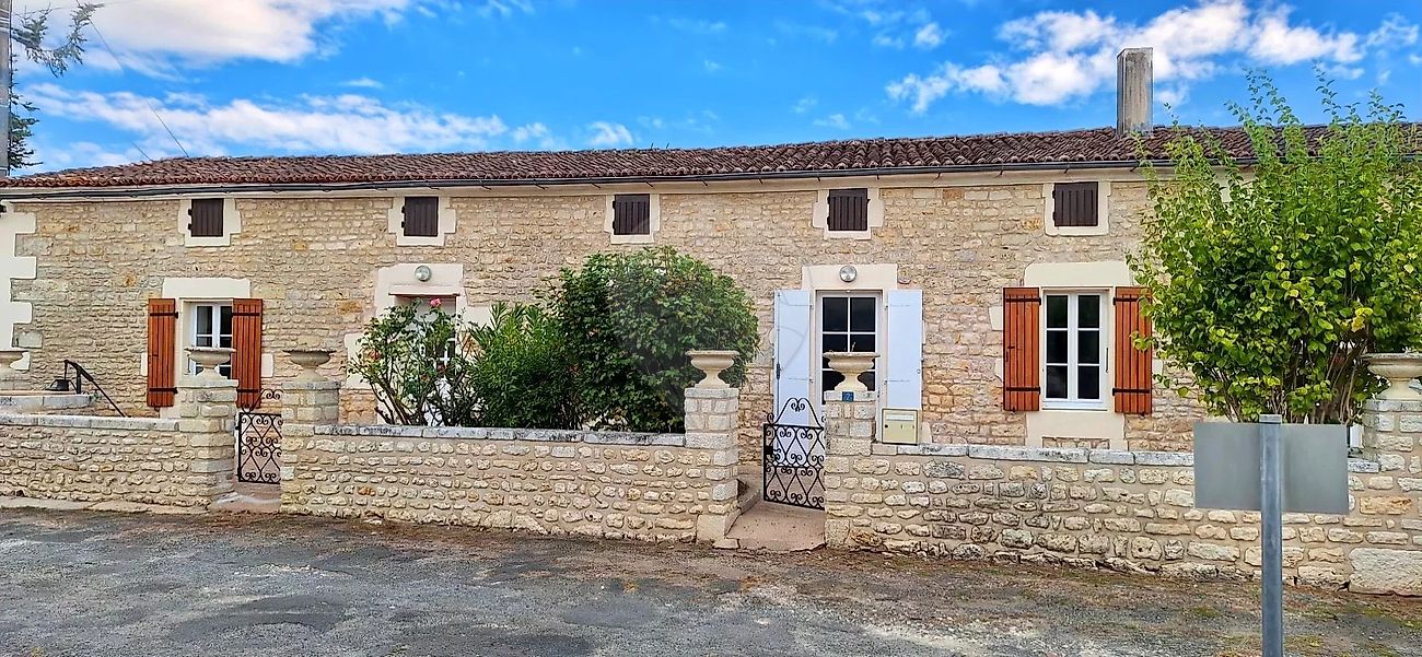 House Impasse des Prés in Le Mung