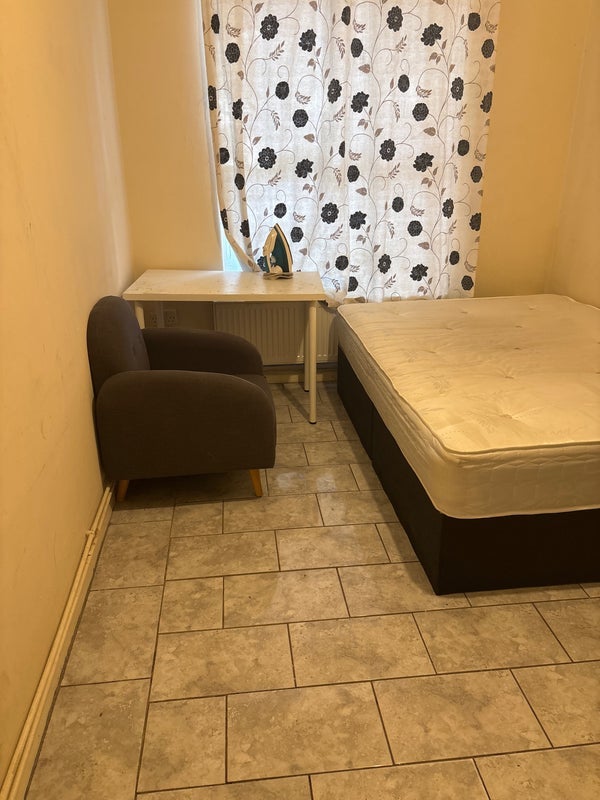 Room Deptford Church Street in Greater London