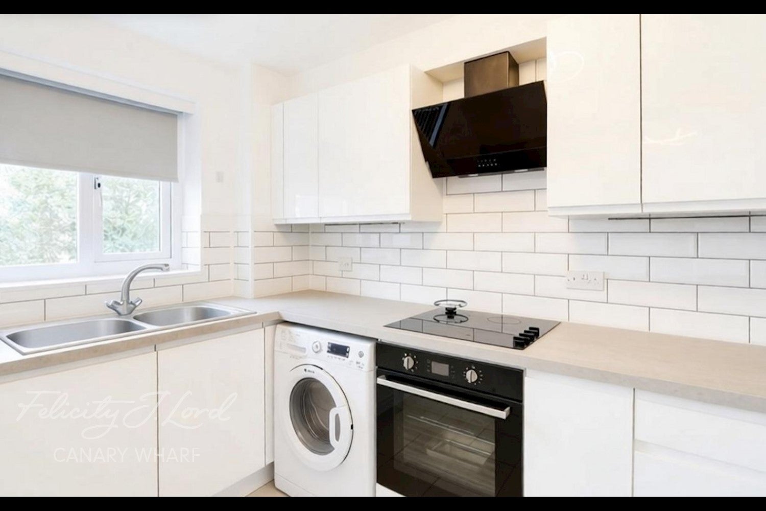 Flat Ferguson Close in Greater London