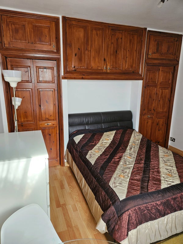 Room Stanfield Road in Bournemouth