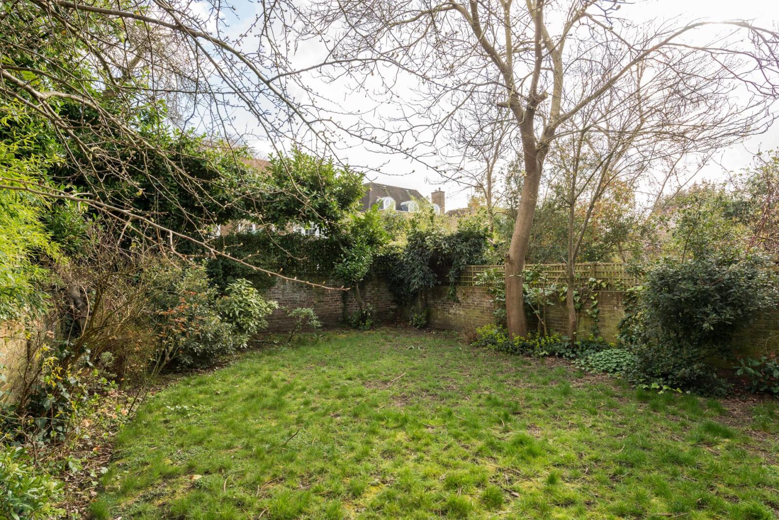 House Boundary Road in City of Westminster