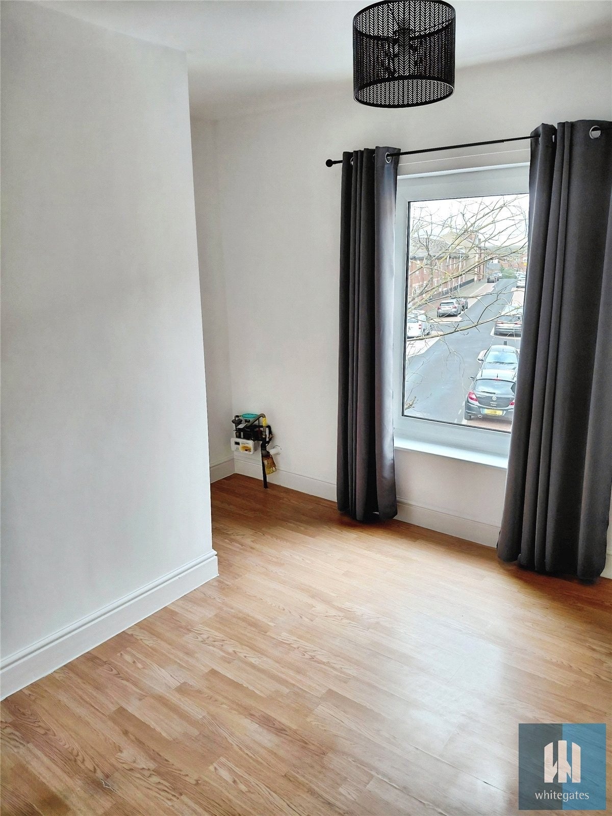 Flat Rhodes Street in Wakefield