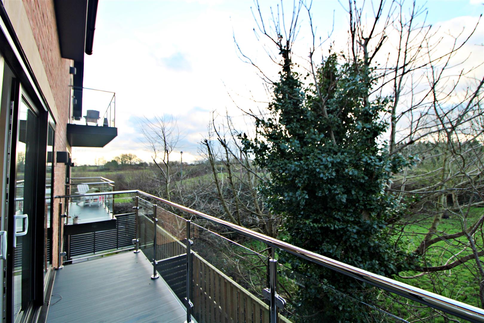 Flat Stanah Gardens in Borough of Wyre