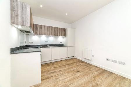 Flat Ashwood in Basingstoke