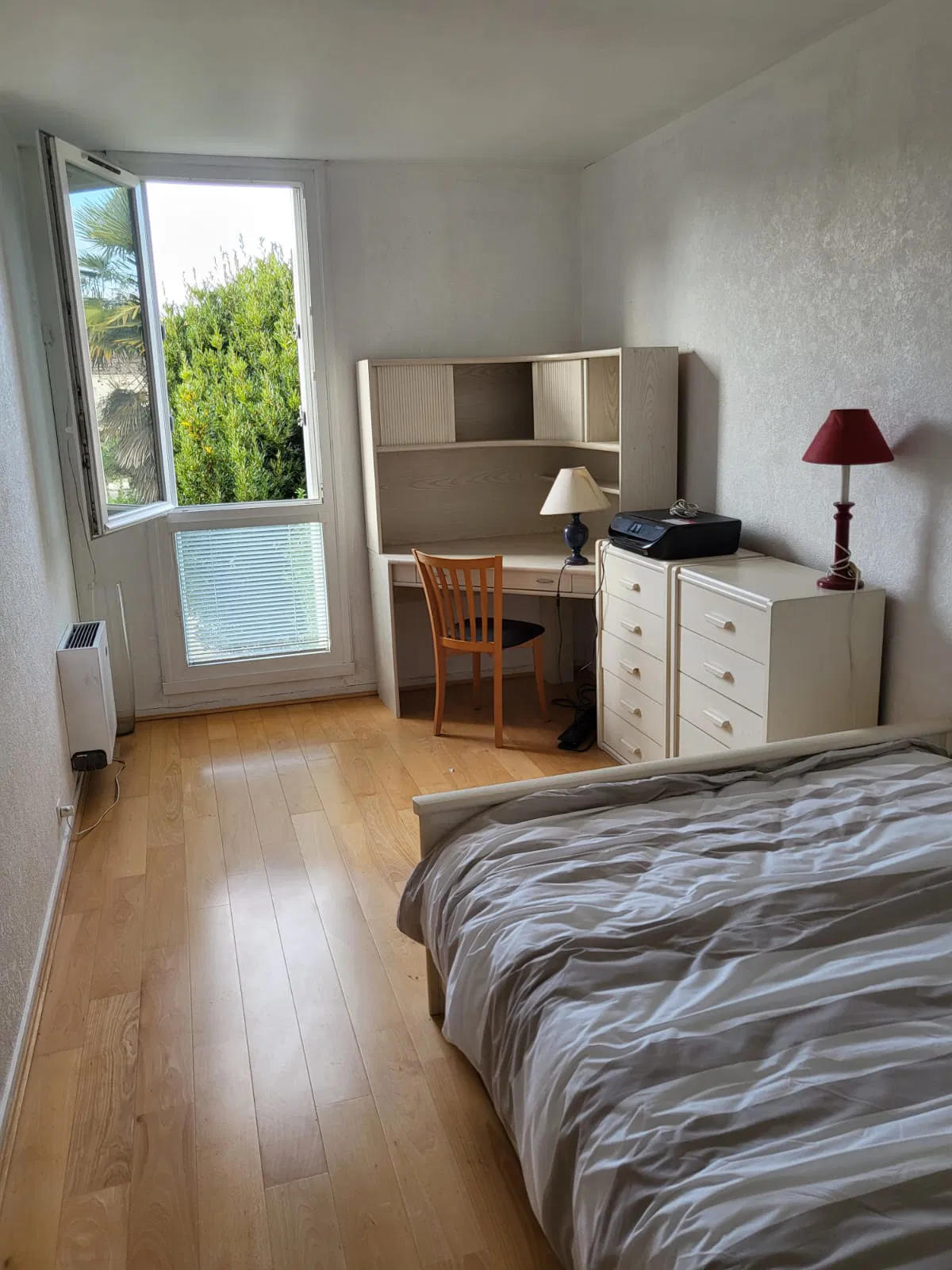 Chambre Rue Jean-Jacques Rousseau à Montigny-le-Bretonneux