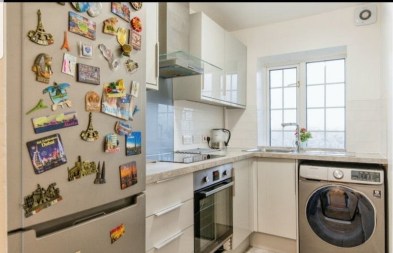 Room Crown Dale in Greater London