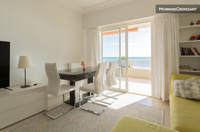 Appartement Promenade Baie des Anges à Villeneuve-Loubet