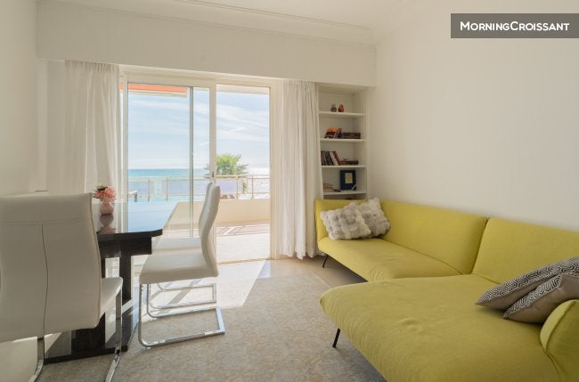 Appartement Promenade Baie des Anges à Villeneuve-Loubet