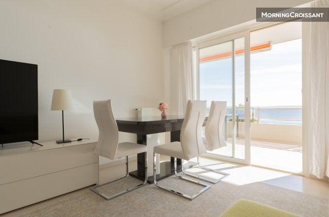 Appartement Promenade Baie des Anges à Villeneuve-Loubet