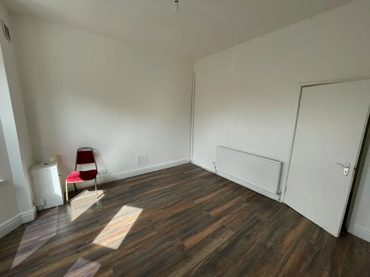 Flat Laburnum Road in Liverpool