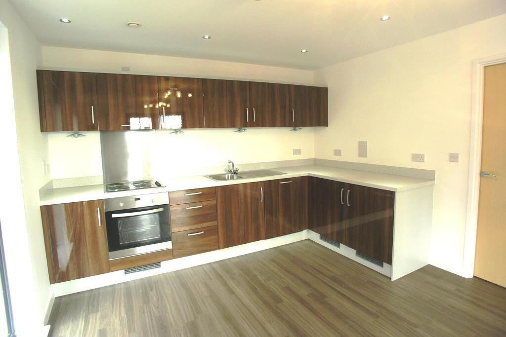 Flat Guildford Road in Woking