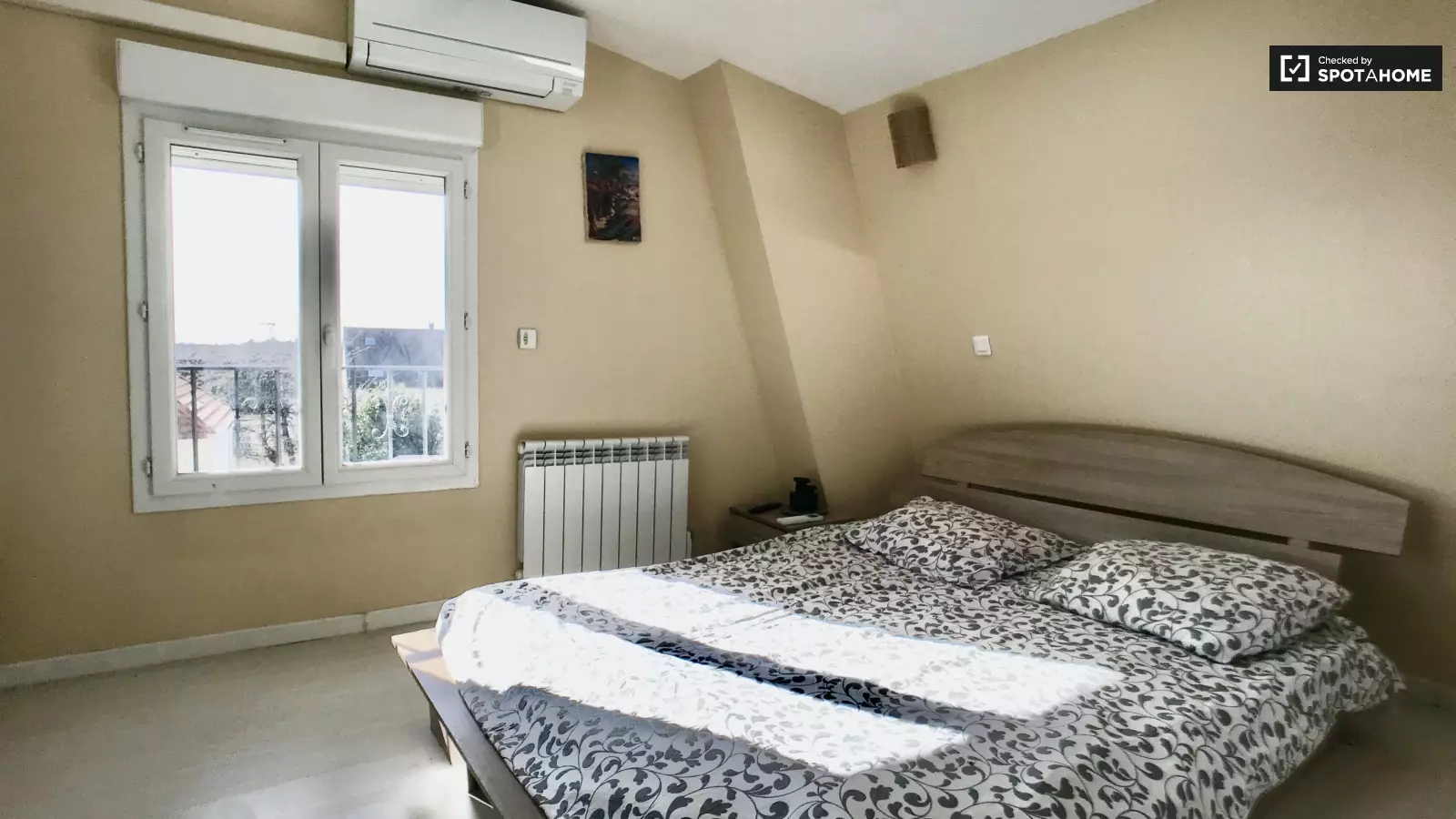 Flat Rue des Bleuets in Choisy-le-Roi