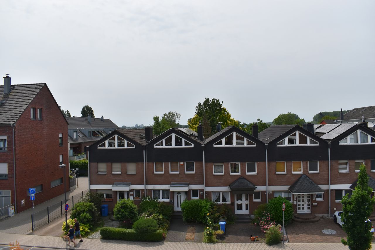 Wohnung Weinhäuserstraße in Leverkusen
