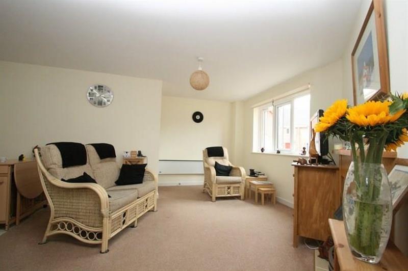 Flat Little Hackets in Havant
