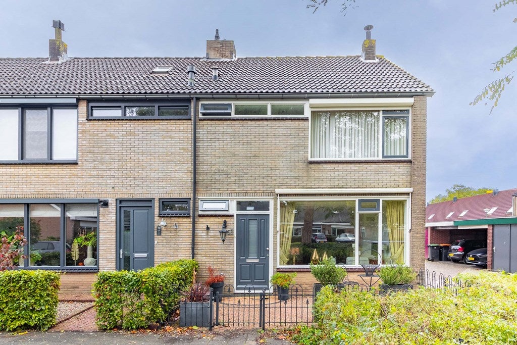 Huis Bachlaan 68 in Bunschoten-Spakenburg