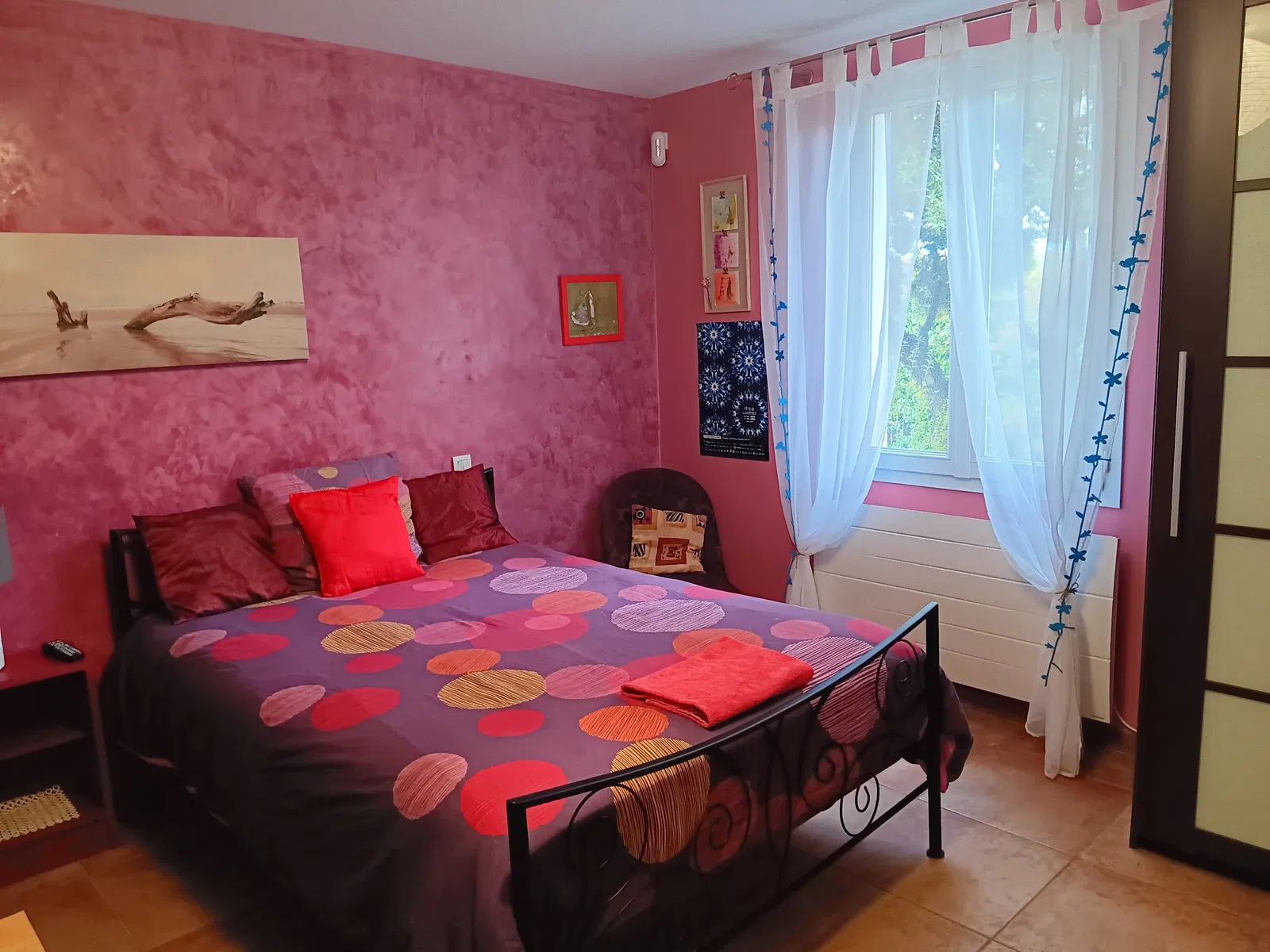 Chambre D 127 à Nîmes