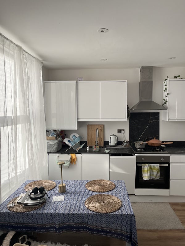 Flat Rollins Street in Greater London