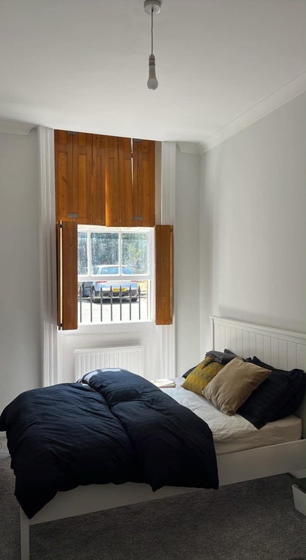 Room Connaught Mews in Greater London