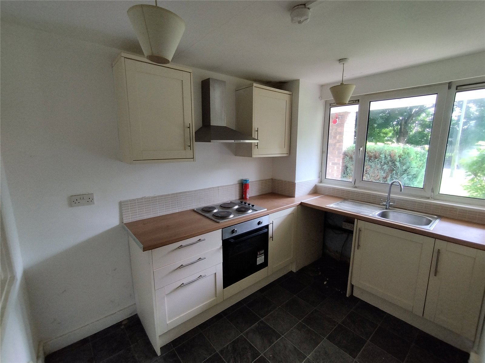 Flat Hawthorn Road in Bishop Auckland