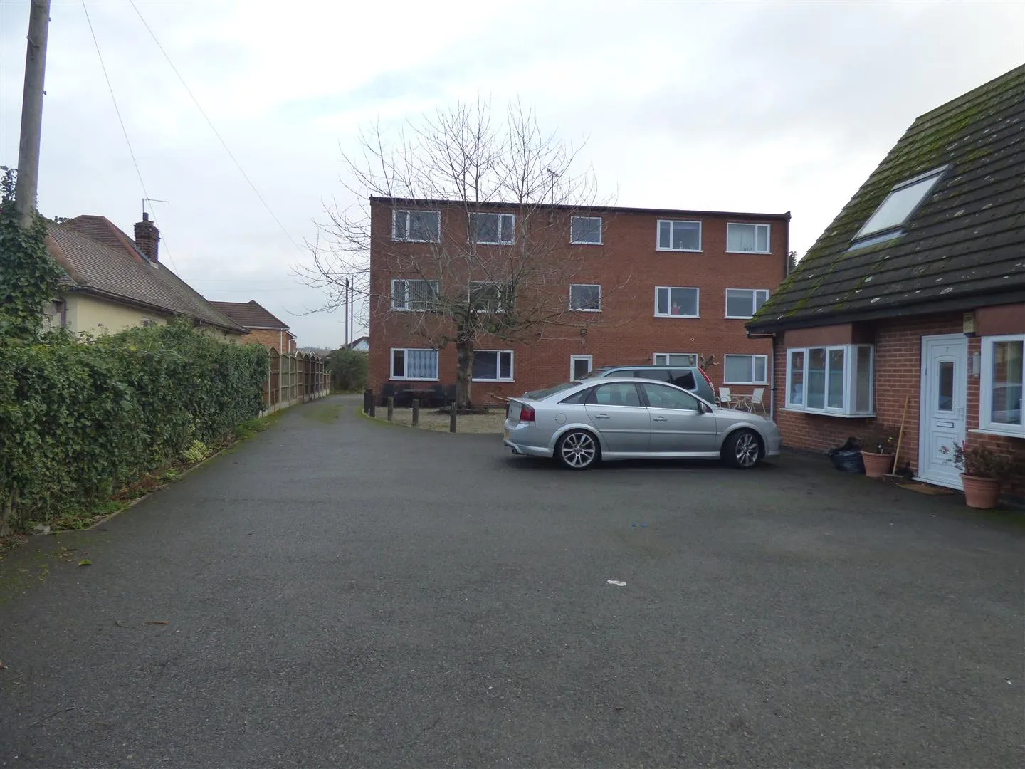 Flat Toton Lane in Nottingham