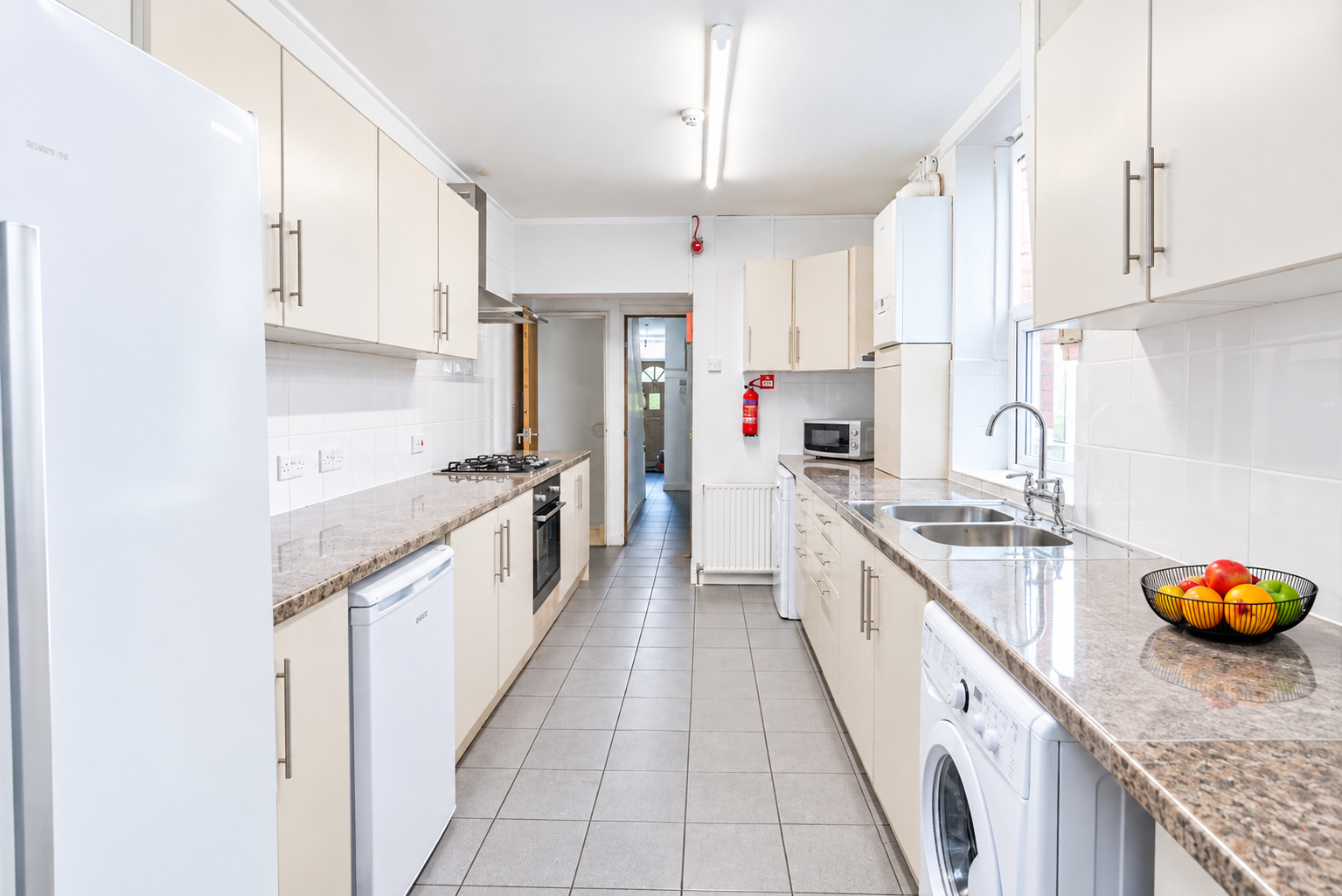 Room Holberry Gardens in Sheffield