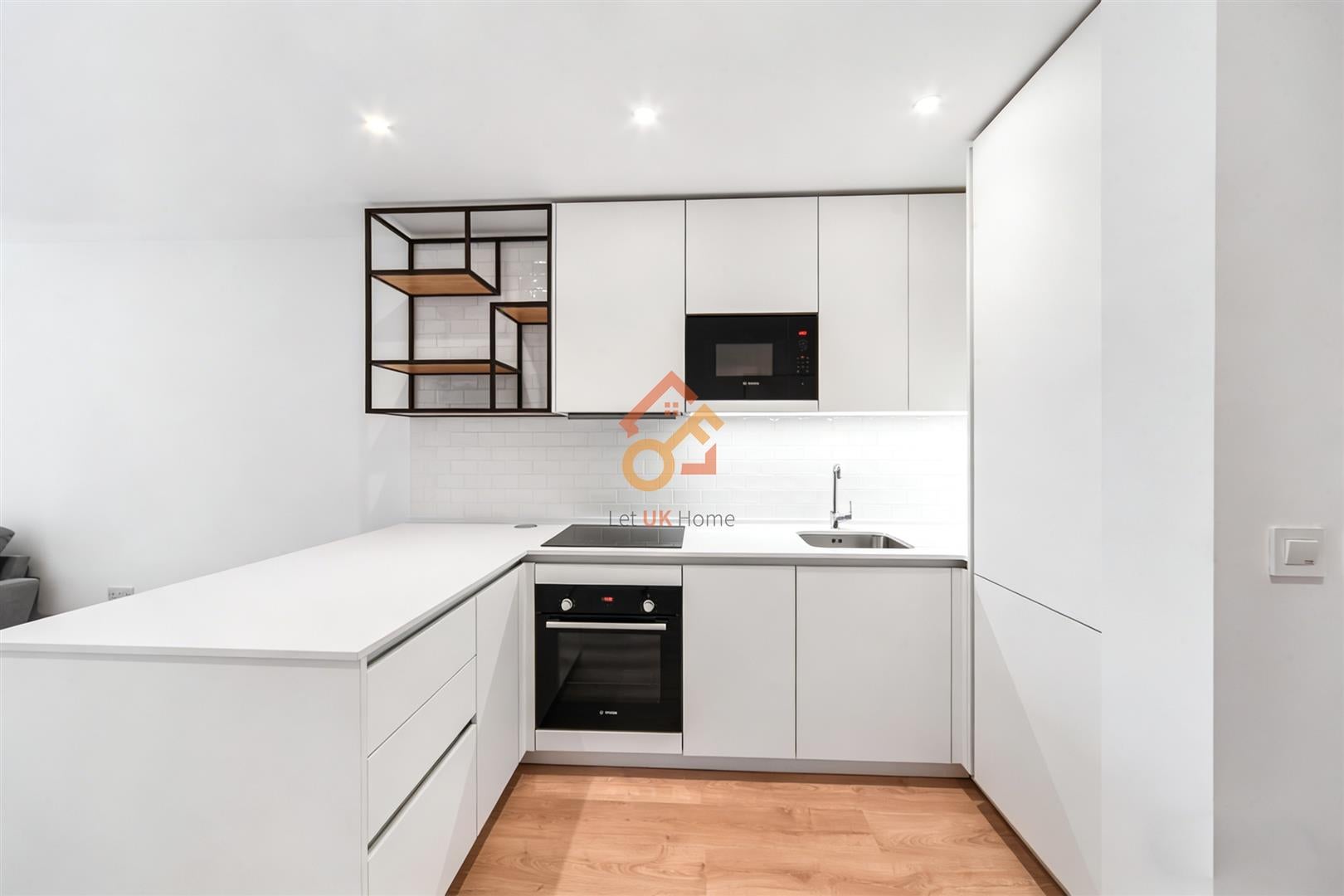 Flat Belgrave Road in Edinburgh