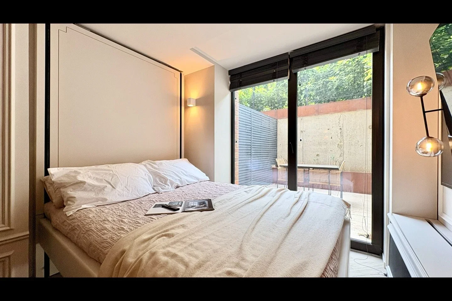 Flat Willesden Lane in Greater London