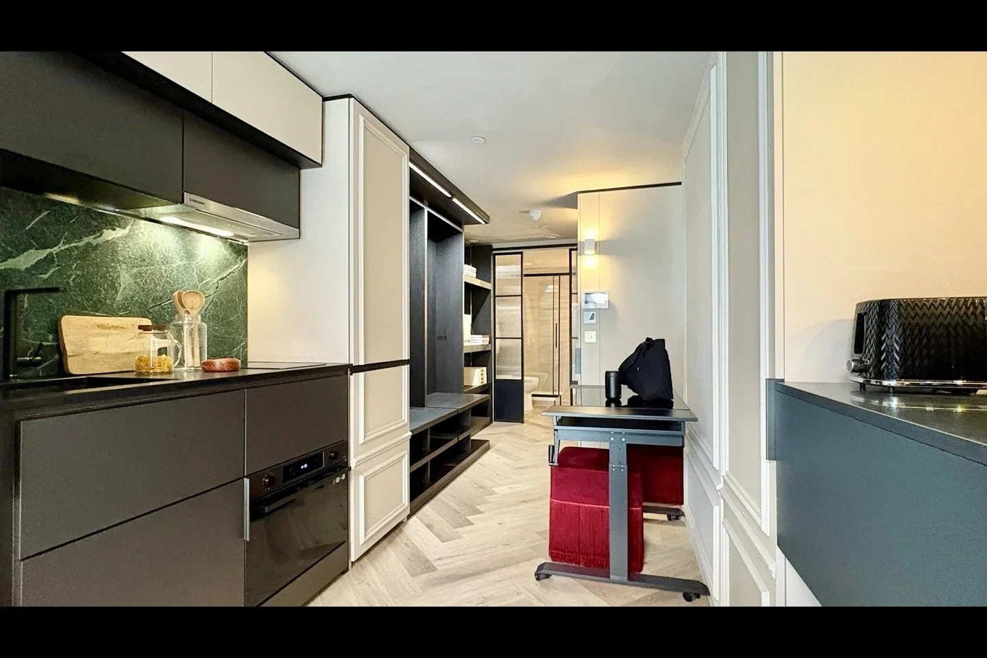 Flat Willesden Lane in Greater London