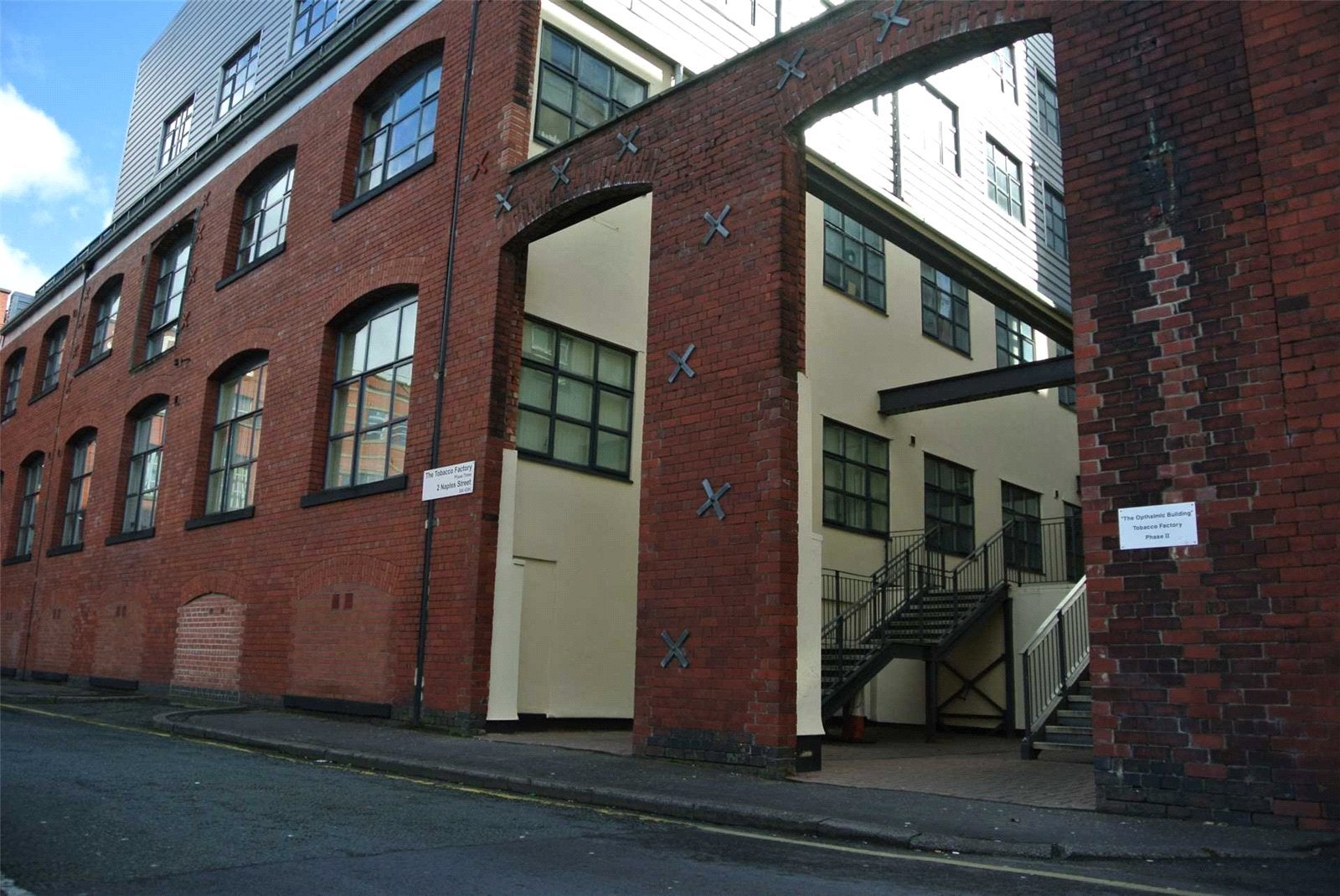 Flat Naples Street in Manchester