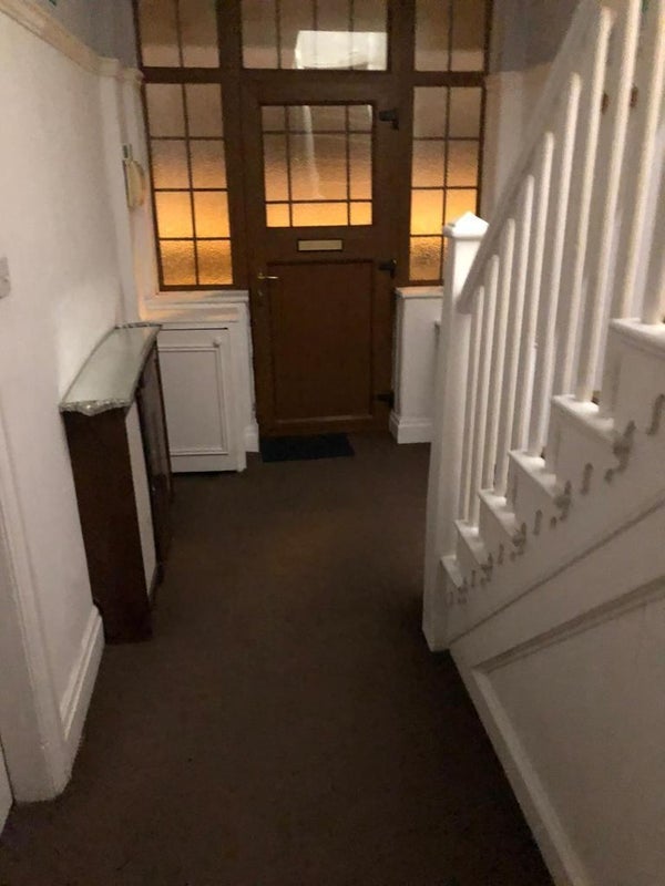 Room Moor Green Lane in Birmingham