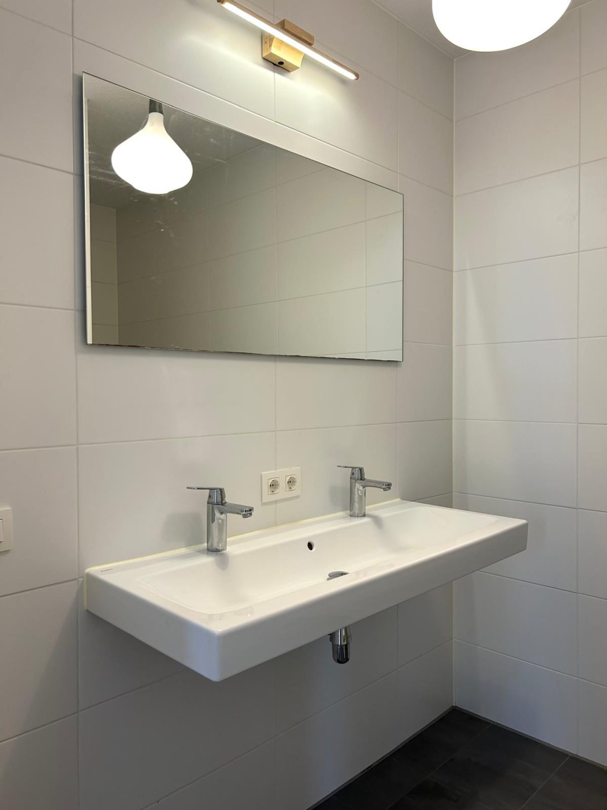 Appartement aan de tt. Vasumweg in Amsterdam (552817)