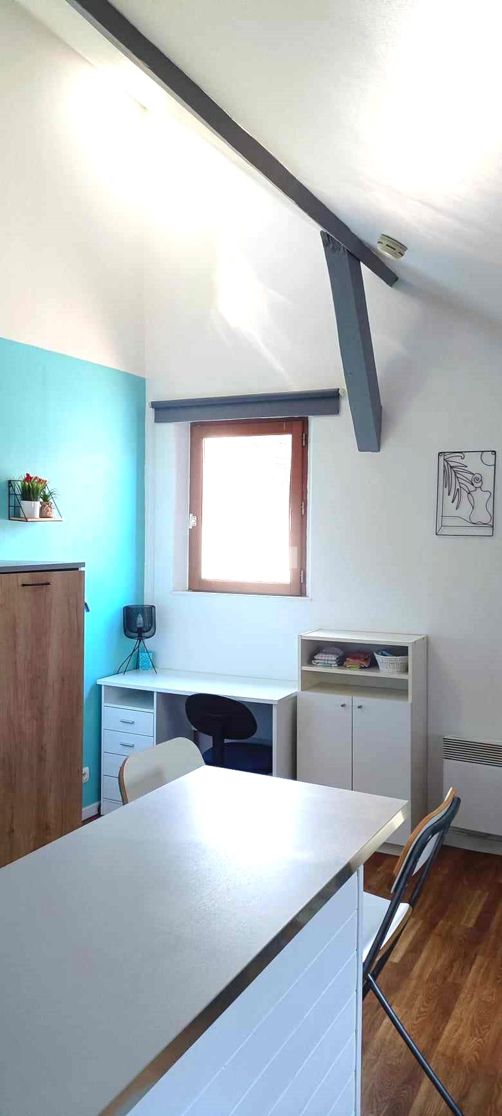 Flat Cour Pablo Picasso in Saint-André-les-Vergers