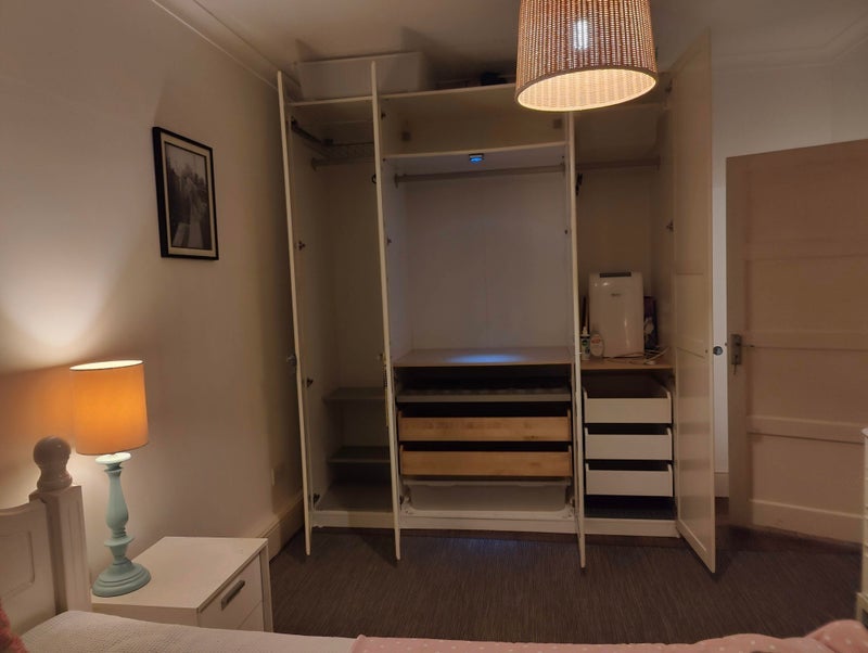 Room Broomwood Road in Greater London