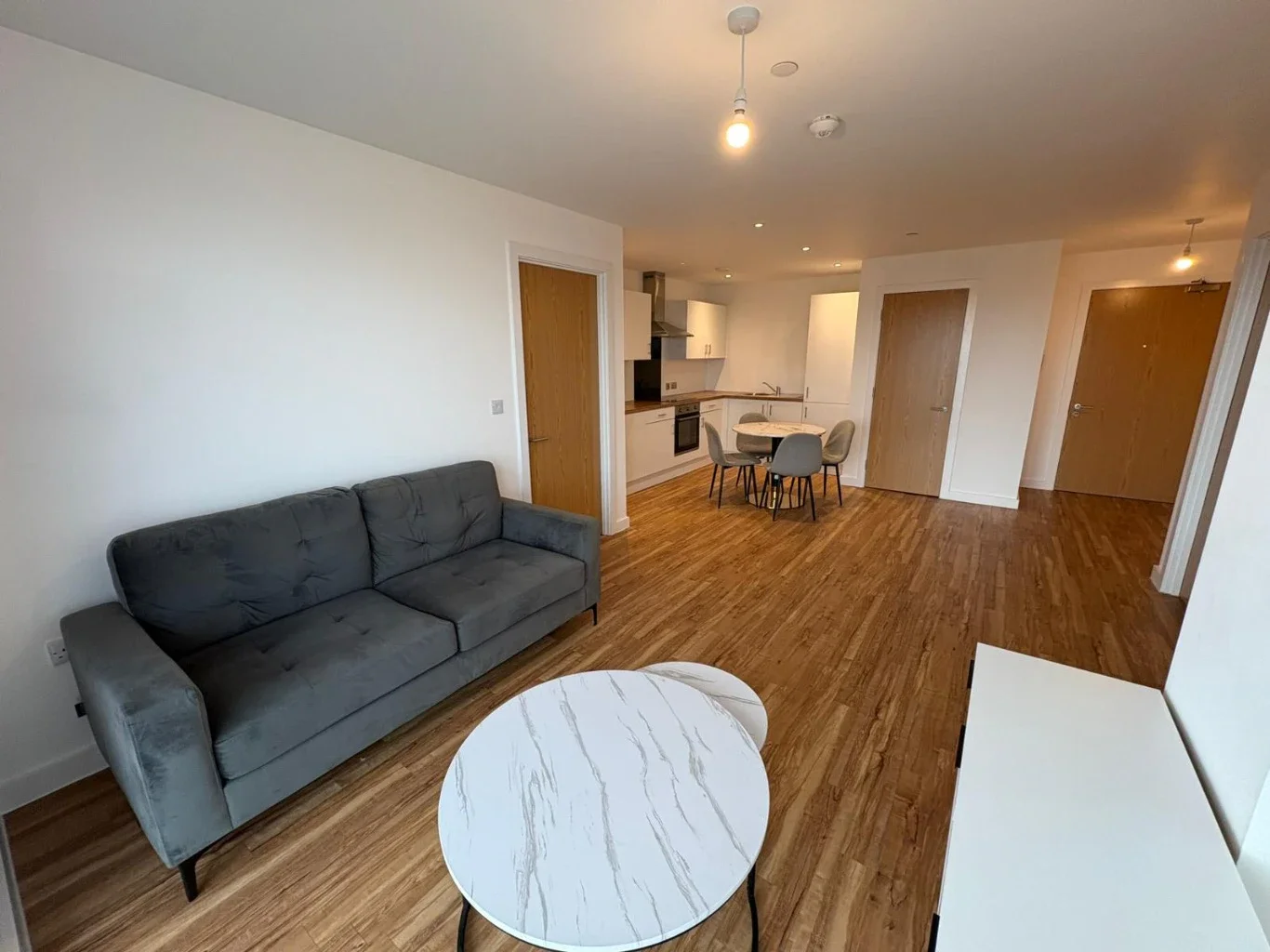 Flat Pomona Strand in Trafford
