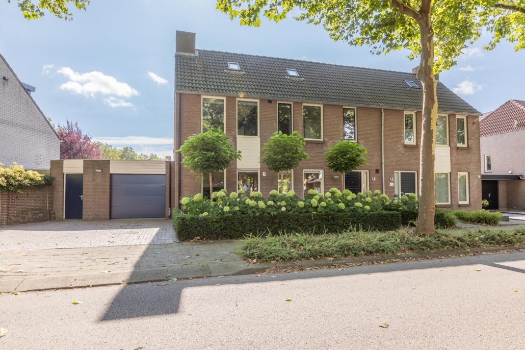 Huis De Kranssen 48 in Waalre