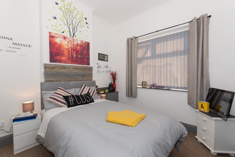 Room Haydock Street in Earlestown