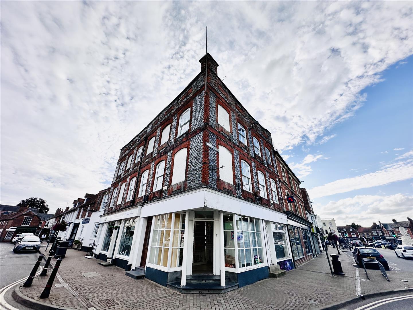 Flat Market Place in Vale of White Horse
