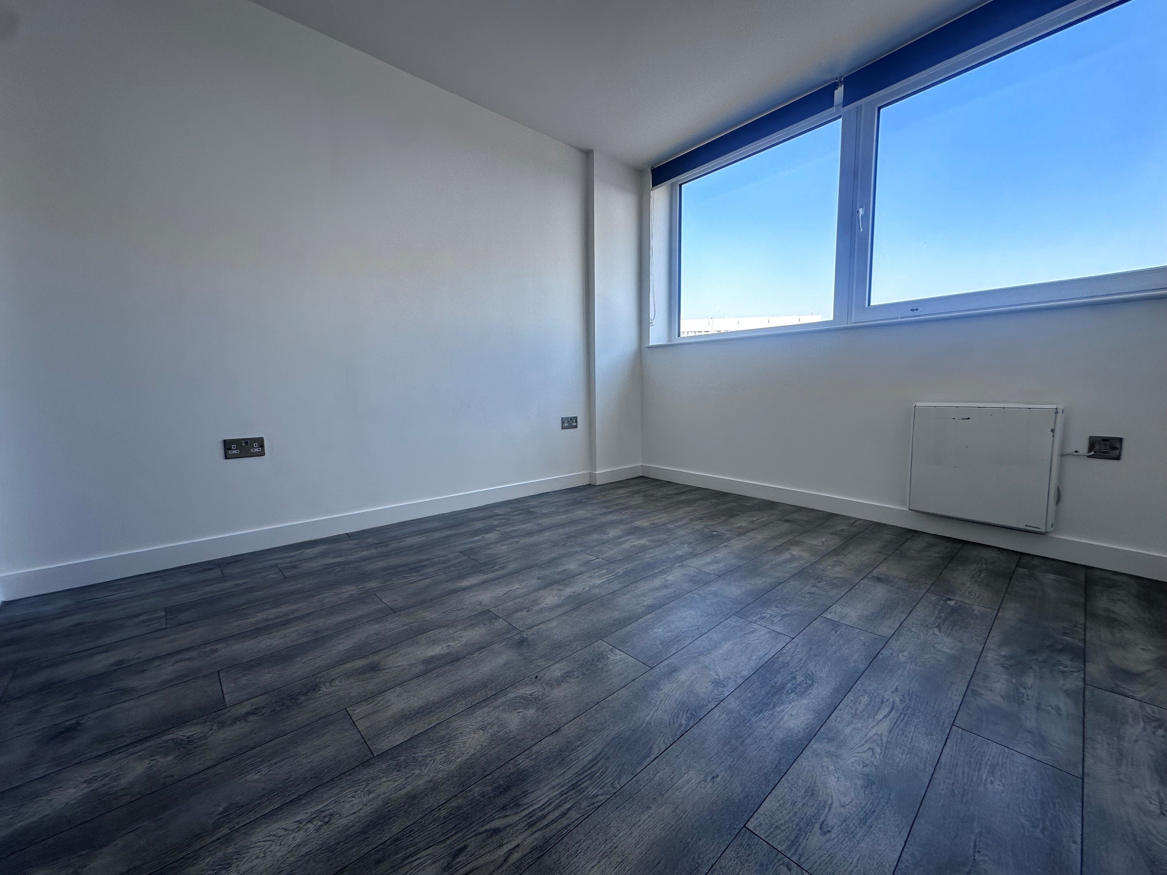 Flat Coventry Road in Birmingham