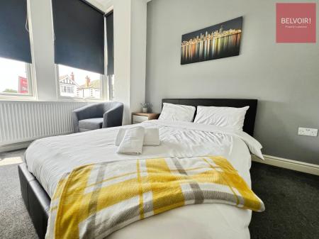 Room Grimsby Road in Cleethorpes
